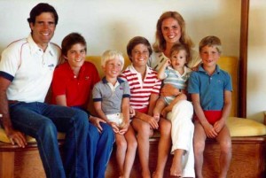 mitt romney and family kids ann picture baby boys 300x201 mitt romney and family kids ann picture baby boys