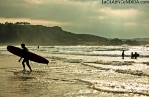 longboard side profile west coast surfing surfboard shore waves longboard side profile west coast surfing surfboard shore waves 300x196 longboard side profile west coast surfing surfboard shore waves