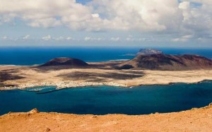 Chinijo Archipelago Northeastern Canary Islands crater plateua water village harbor orange brown blue 300x187 Chinijo Archipelago Northeastern Canary Islands crater plateua water village harbor orange brown blue
