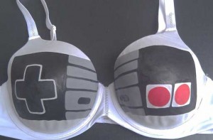 handpainted nes controller bra nintendo sceene shoes handpainted nes controller bra nintendo sceene shoes 300x197 handpainted nes controller bra nintendo sceene shoes